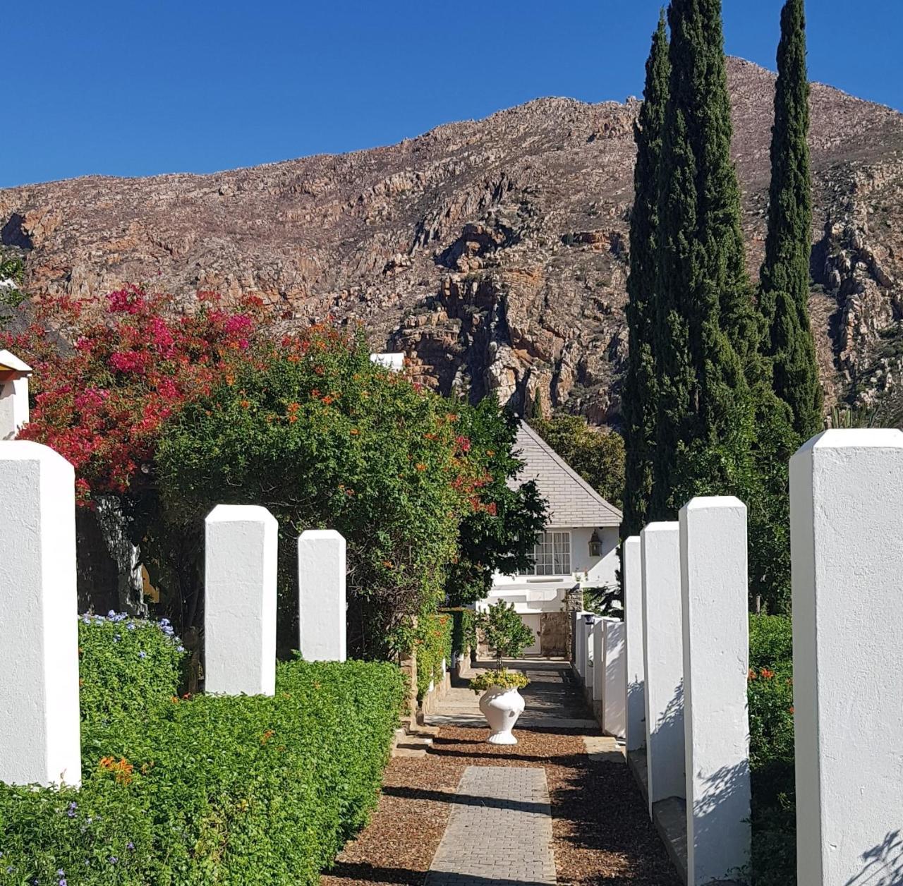 Montagu Little Sanctuary - Free Hot Spring Access - For June And July Монтегю Экстерьер фото